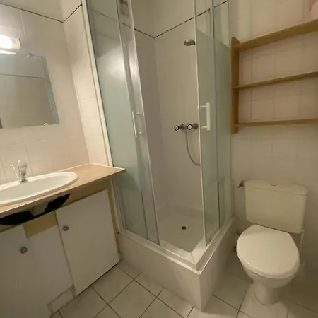 Apartment Avec Terrasse Et Parking A - Fr-1-833-9 *